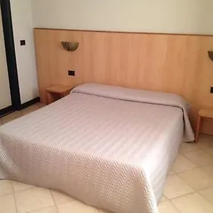 hotel-gambero.it-lombardy.com/