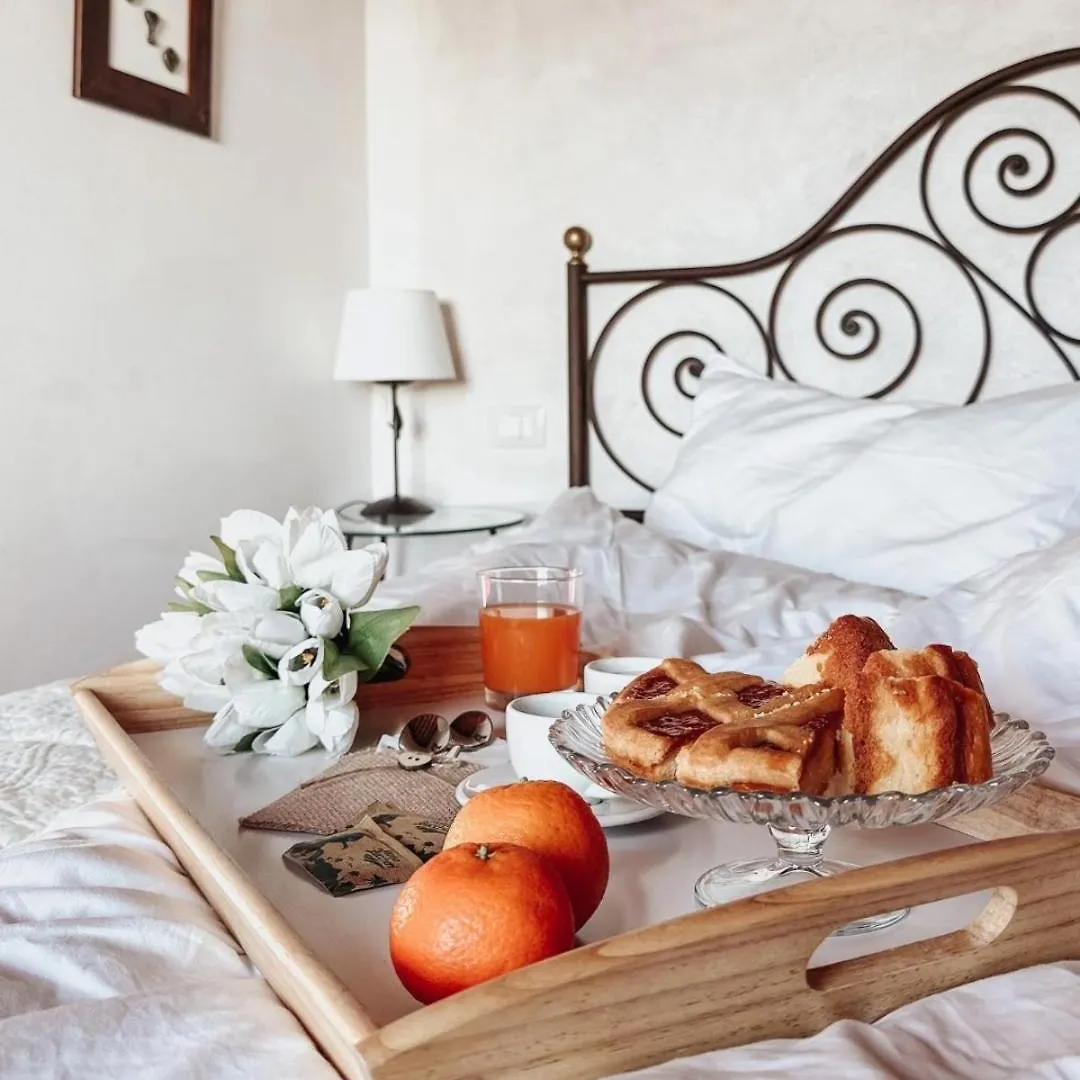 Bed and Breakfast Antica Torre Del Borgo à Certaldo